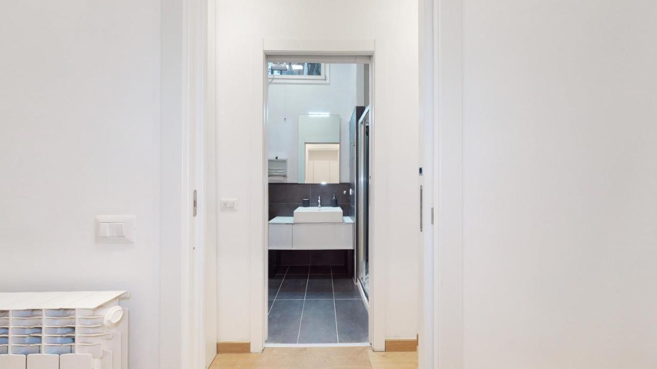 Sahi - Dei Dell'Olimpo Apartments Porta Romana Milan Exterior photo