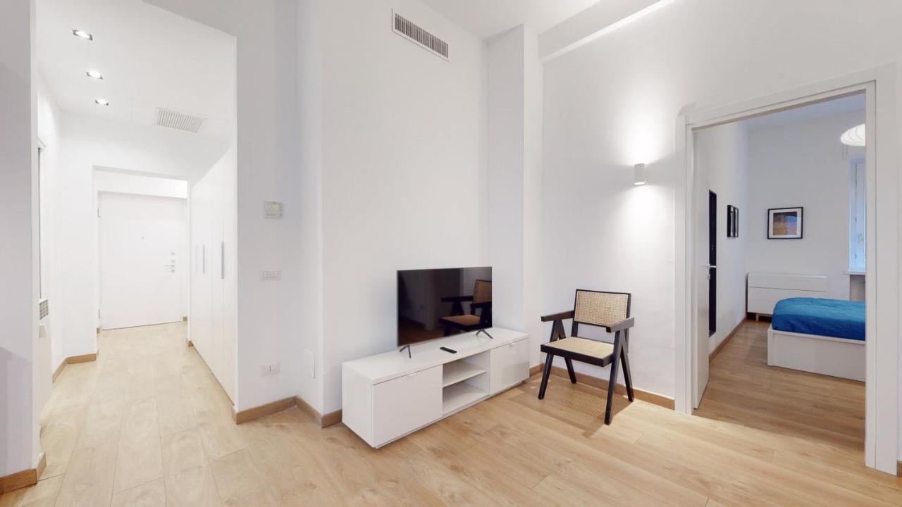 Sahi - Dei Dell'Olimpo Apartments Porta Romana Milan Exterior photo