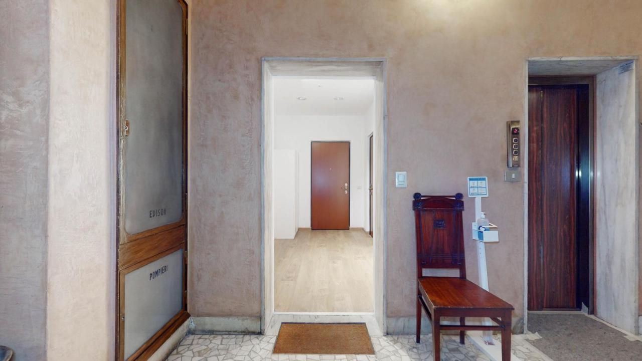 Sahi - Dei Dell'Olimpo Apartments Porta Romana Milan Exterior photo